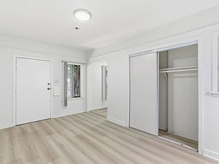 1426 S Bonnie Brae Street — Photo 2
