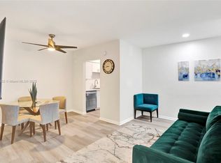 10000 E Bay Harbor Dr APT 17, Bay Harbor Islands, FL 33154