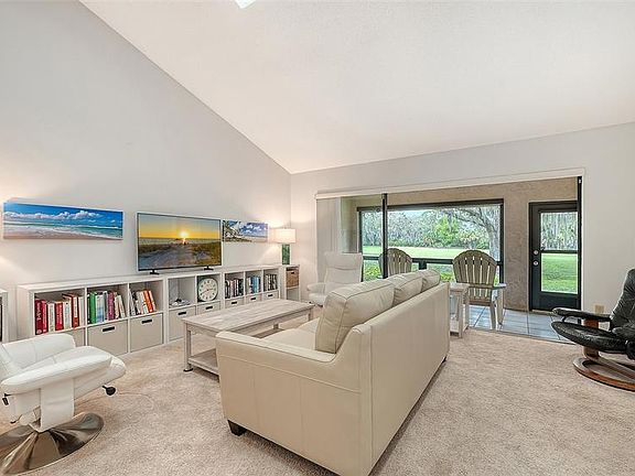 3rd image of 4557 Kingsmere #23