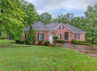 200 Forest Lake Trl, Reidsville, NC 27320