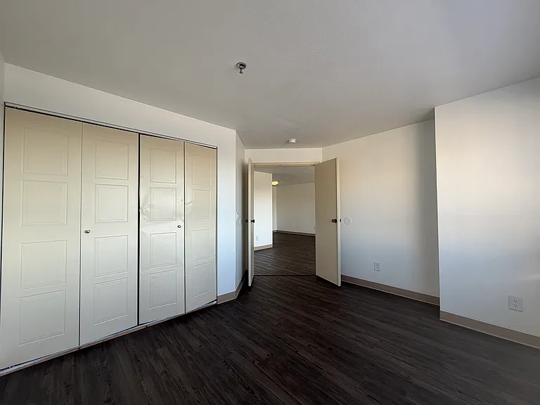 2 Bedroom