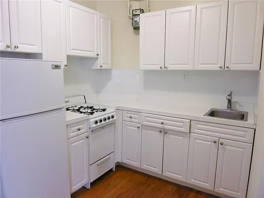 Rented by City & Suburban | media 11