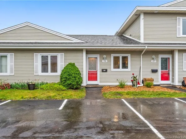208 Virginia Ave #116, Dieppe, NB E1A 6R7