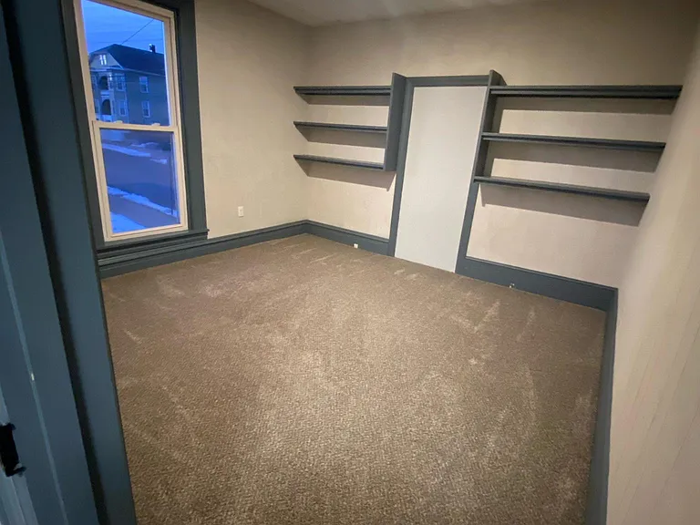 152 W Main Ave #2 — Photo 4