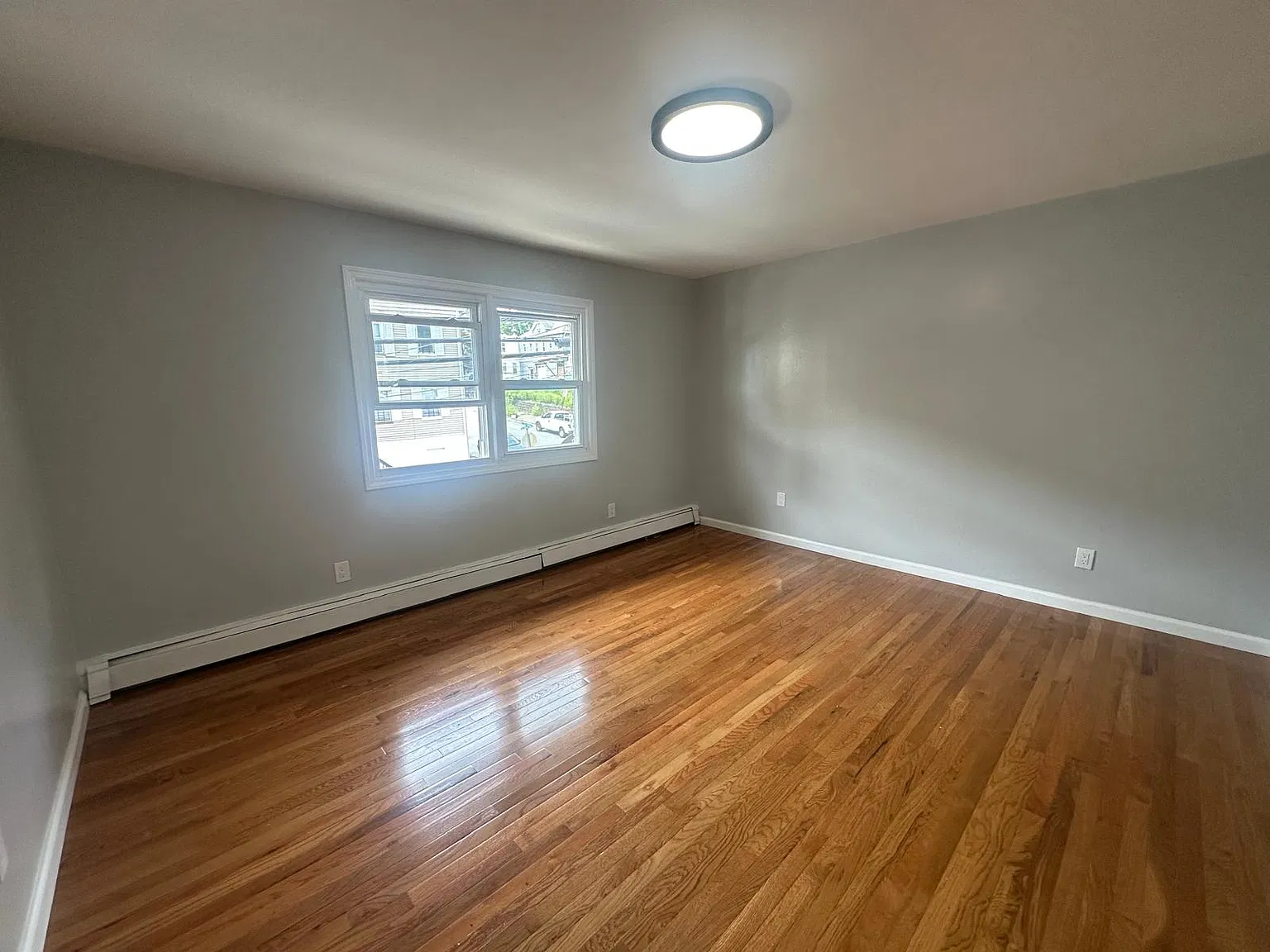2 bed, $1,850 — Photo 2