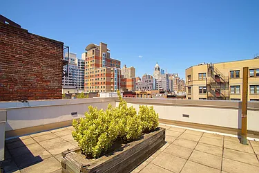 Rented by Living New York