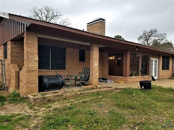 4th image of 216 Lisa Ln