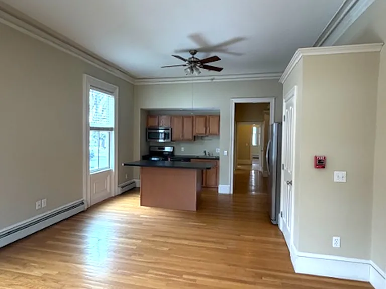 37 Parkis Ave #1 — Photo 10