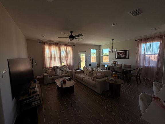 2nd image of 2256 Grove Ln