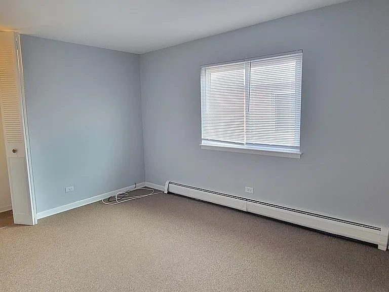 9220 Jill Ln #TOP FLOOR — Photo 6