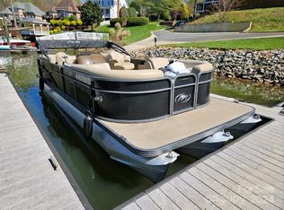 109 E Maranta Rd, Mooresville, NC 28117