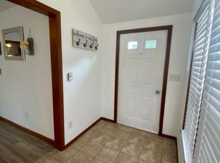 15 Marjorie Rd FLOOR 1, Albany, NY 12205