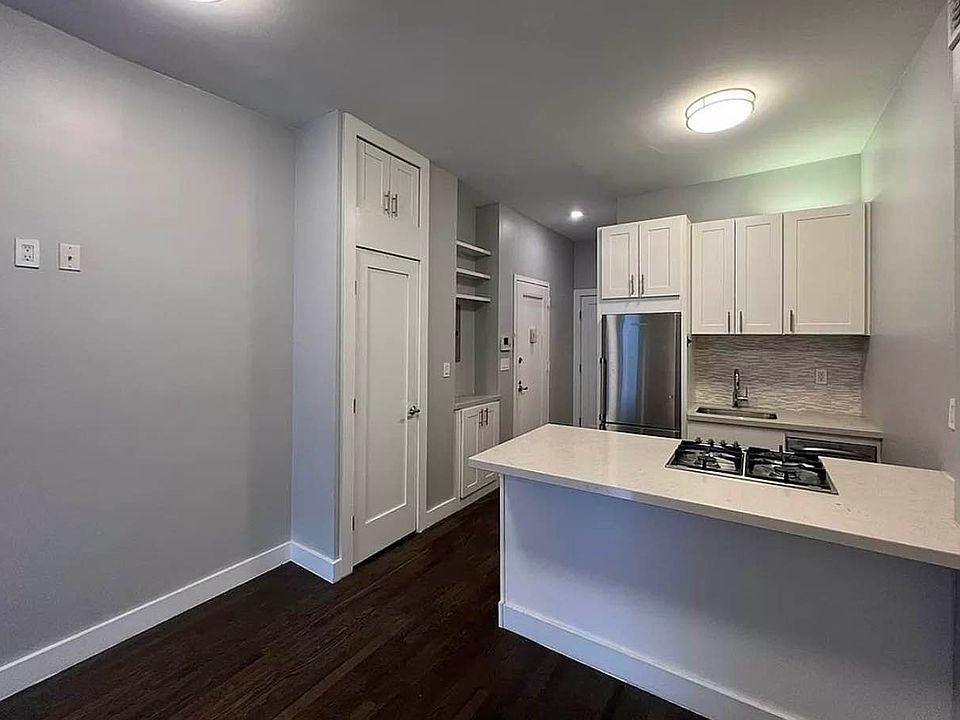 1st image of 165 E 90th St APT 4A