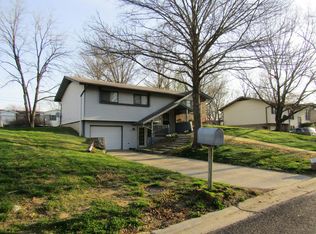 8209 W South Trails Dr, Columbia, MO 65202