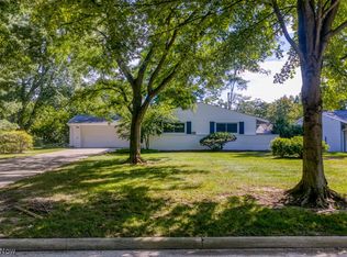 5192 Dogwood Trl, Lyndhurst, OH 44124