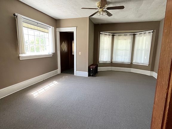 3rd image of 1551 Mars Ave #1553