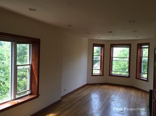 2857 W Fletcher St, Chicago, IL 60618