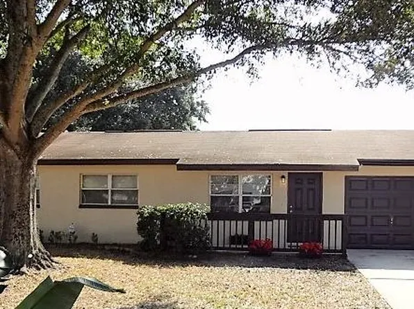 9448 86th Ave, Seminole, FL 33777
