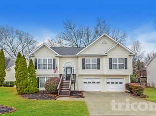 4019 McDowell Dr, Acworth, GA 30101