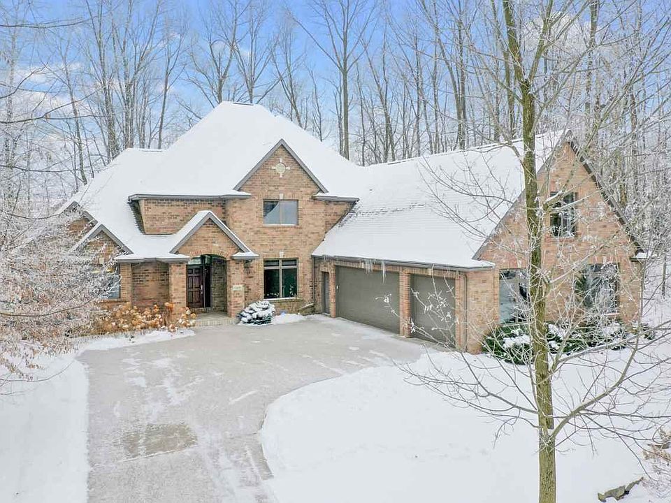 1st image of N1490 Forest Glen Dr