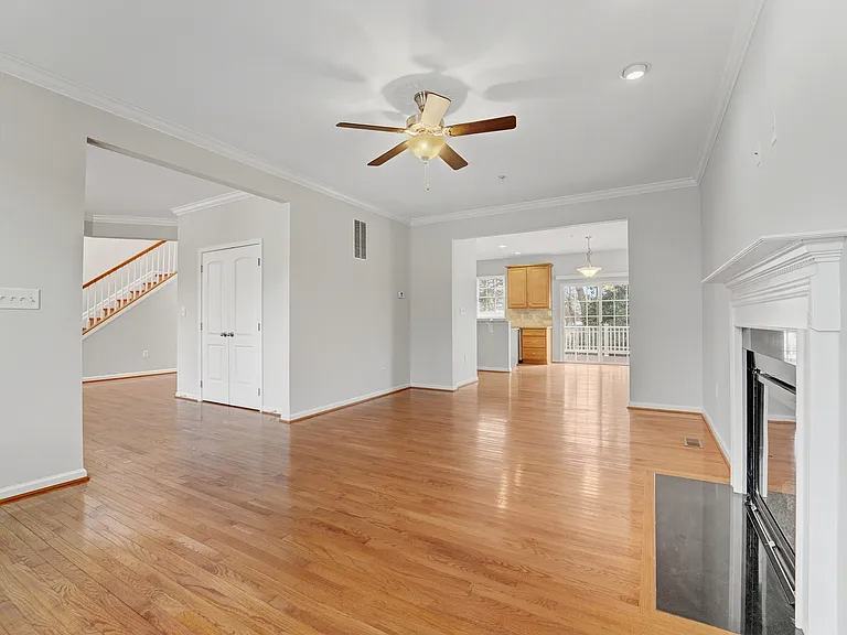 609 Tebbston Dr — Photo 40