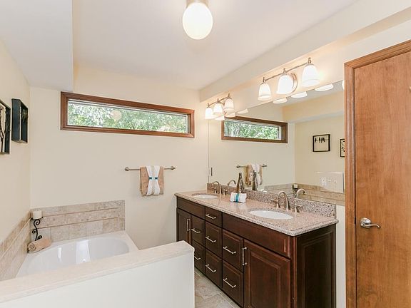 4th image of 13006 W Moore Meadows Ct