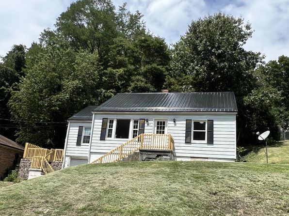 1219 East Dr