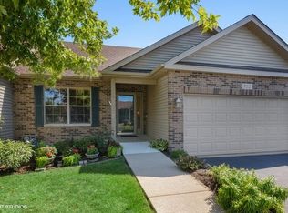 722 Nancy Ct, Sycamore, IL 60178