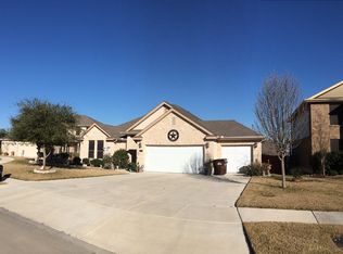5826 Holbrook Way, San Antonio, TX 78253