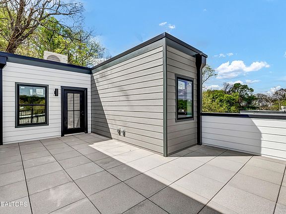 4th image of 1114 River Fork Way