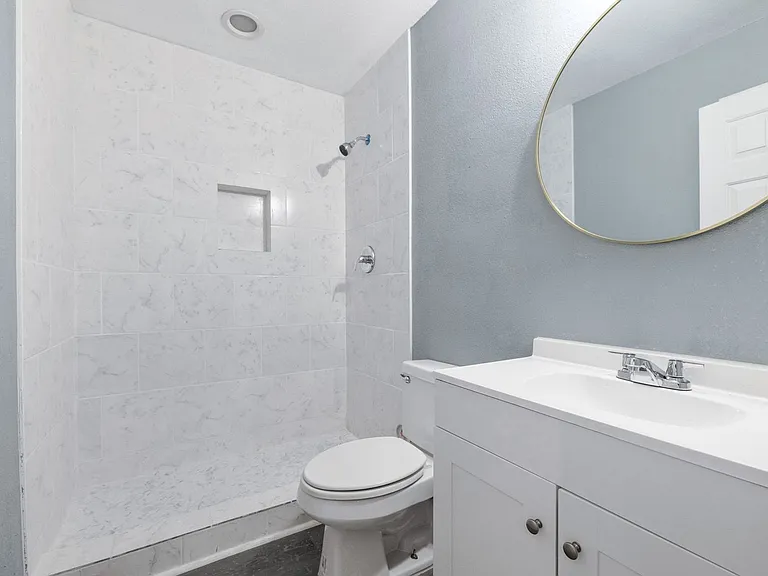 805 N Main St #104 — Photo 30