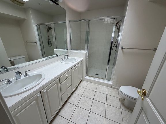 5th image of 2557 Park Blvd APT L106