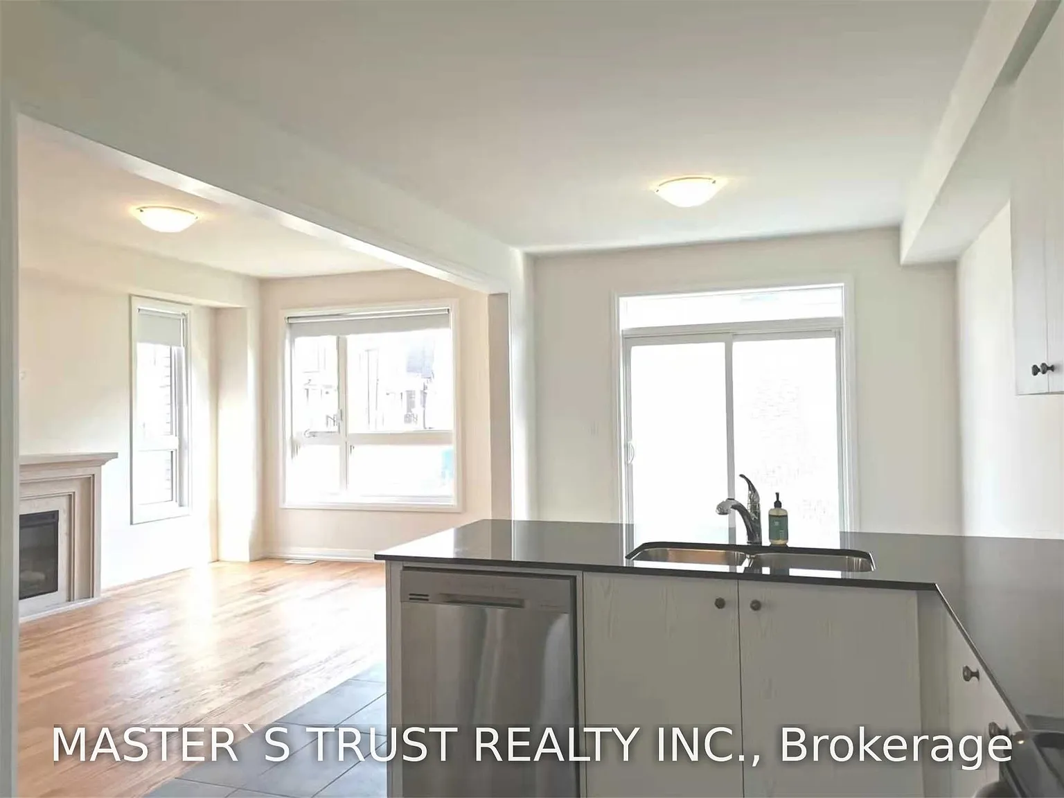 3 bed, $3,500 — Photo 3
