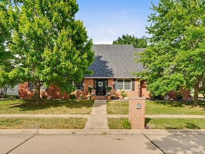 402 N Beringer Cir, Urbana, IL, 61802