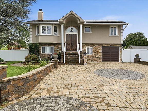 2nd image of 235 Eastwood Avenue