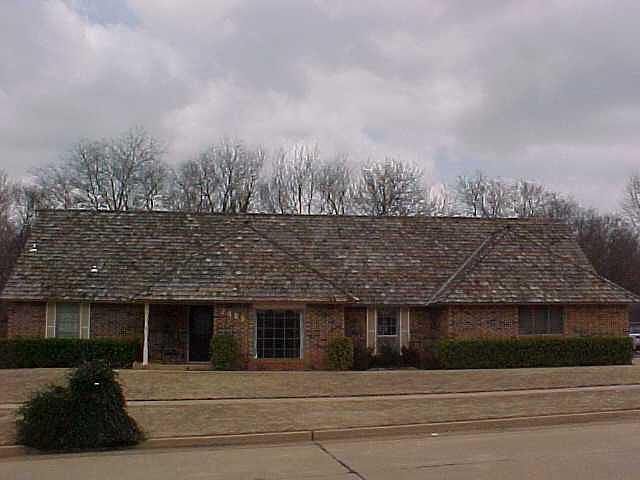 1st image of 2405 Wentworth Ct