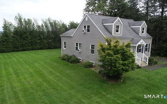 2nd image of 88 Vineyard Road
