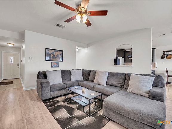 2nd image of 5109 Bridgewood Dr
