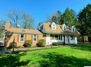 22 Gaffney Ln, Kinderhook, NY 12106