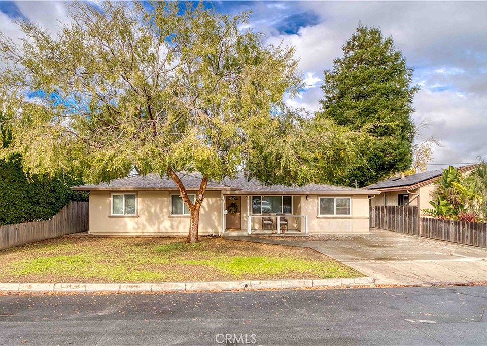 1st image of 186 Ramona Dr