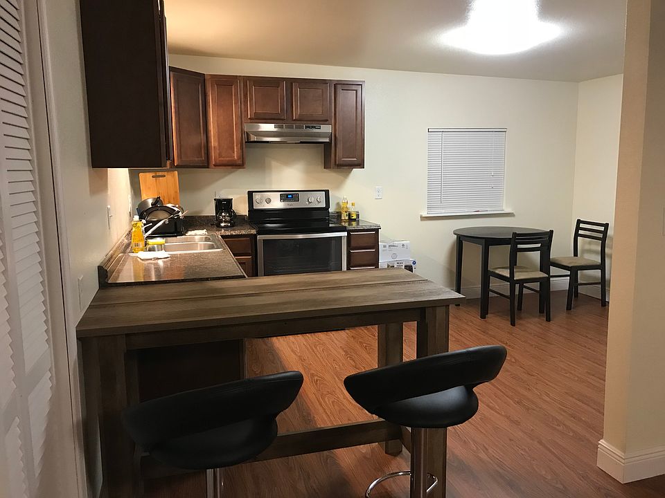 1st image of 630 Herschel St