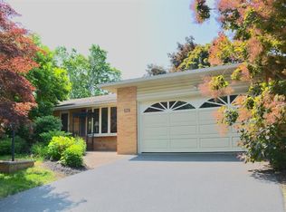 129 Kearney Dr, Rochester, NY 14617