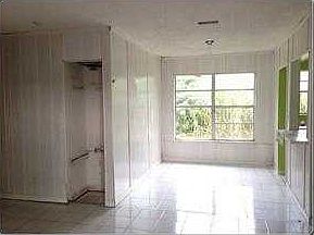 Living / Dining Areas