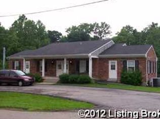 5206 Saint Gabriel Ln, Louisville, KY 40291