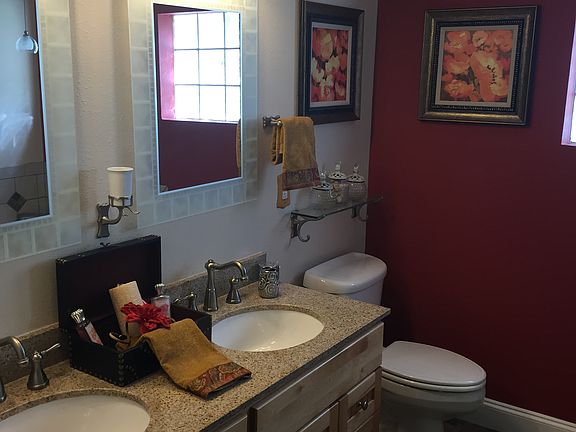 5th image of 1436 Fairway Oaks Dr