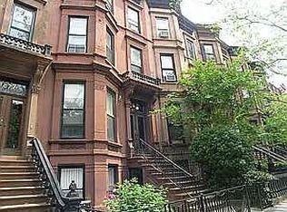 879 Union St APT 1, Brooklyn, NY