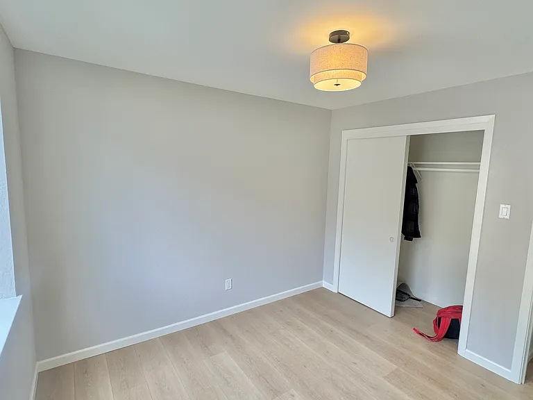 410 44th Ave #303 — Photo 18