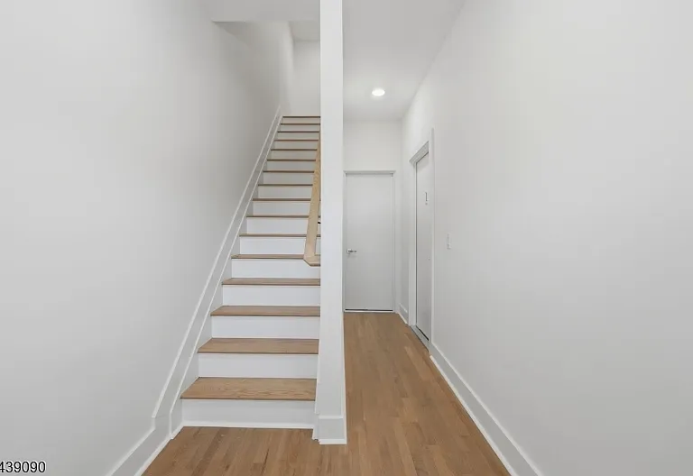 116 Valley St #1 — Photo 4
