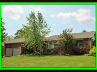 1704 Northwood St, Bolivar, MO 65613