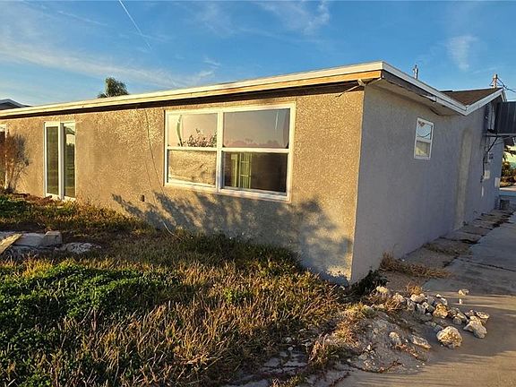 3rd image of 4020 HEADSAIL DRIVE